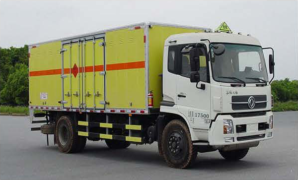 SQH5180XQY型爆破材料运输车
