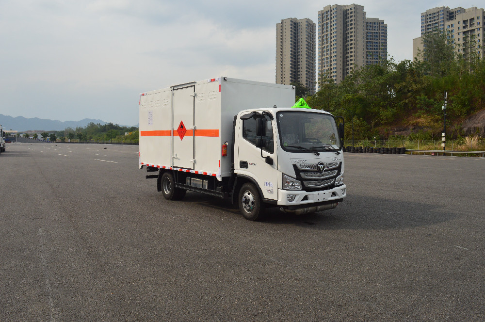 SQH5042XRQB6气瓶运输车车和易燃气体厢式运输车