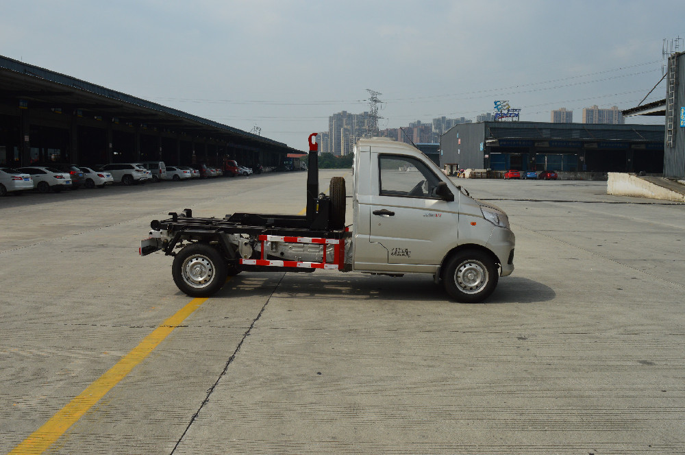 SQH5031ZXXB6车厢可卸式垃圾车